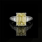 ÉCLATINE Made | 4CT LUMIÈRE Signature Ring | Emerald Cut