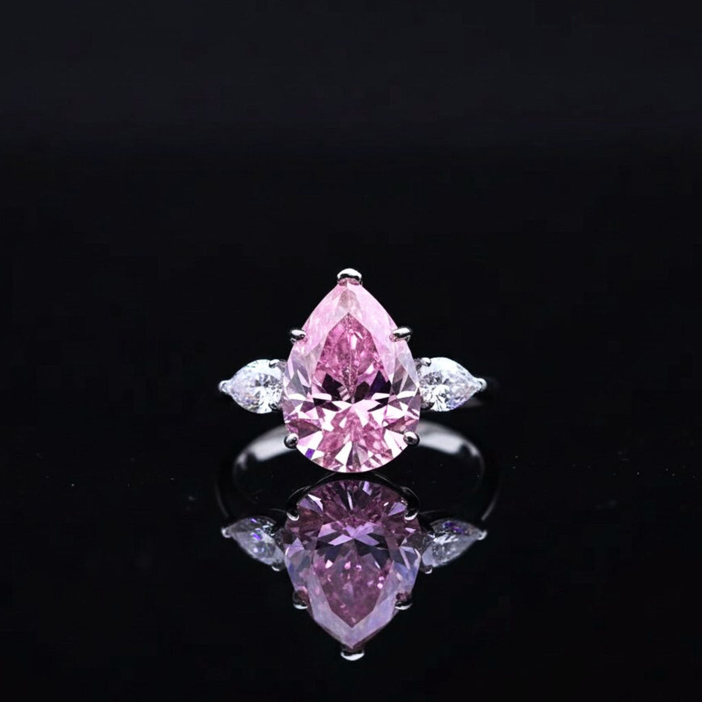 ÉCLATINE Color Gem Ring | Pink Aurora 2 ct Moissanite