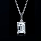 ÉCLATINE Classic Emerald Cut Necklace | 5x7mm(approx. 1ct)