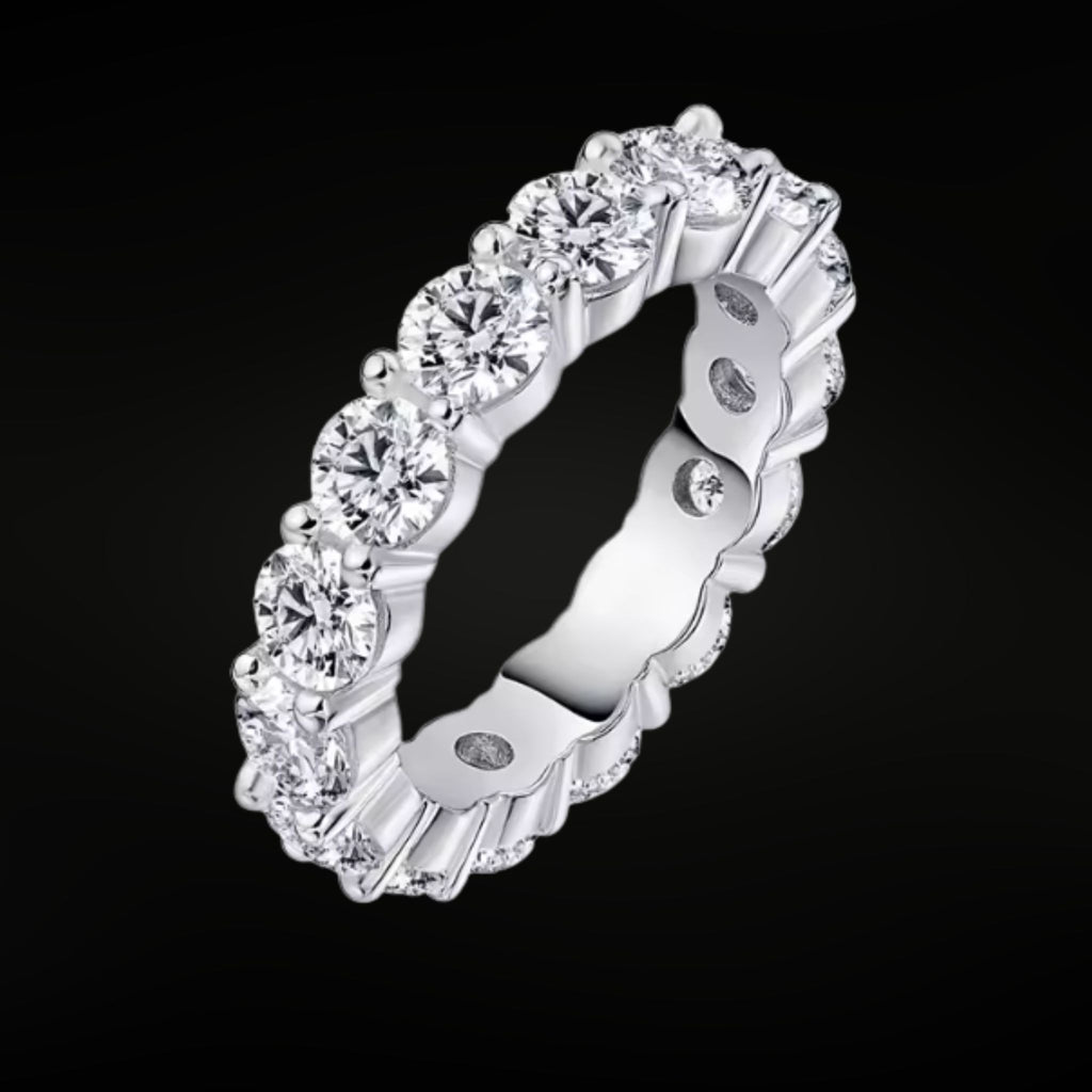 ÉCLATINE  Eternal Lumière Band | 5 mm D Color VVS Moissanite Full Eternity