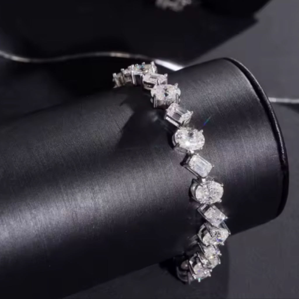 ÉCLATINE Emerald & Oval Cut Tennis Bracelet | Chic Mixed Shapes