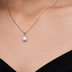 ÉCLATINE Classic Emerald Cut Necklace | 5x7mm(approx. 1ct)