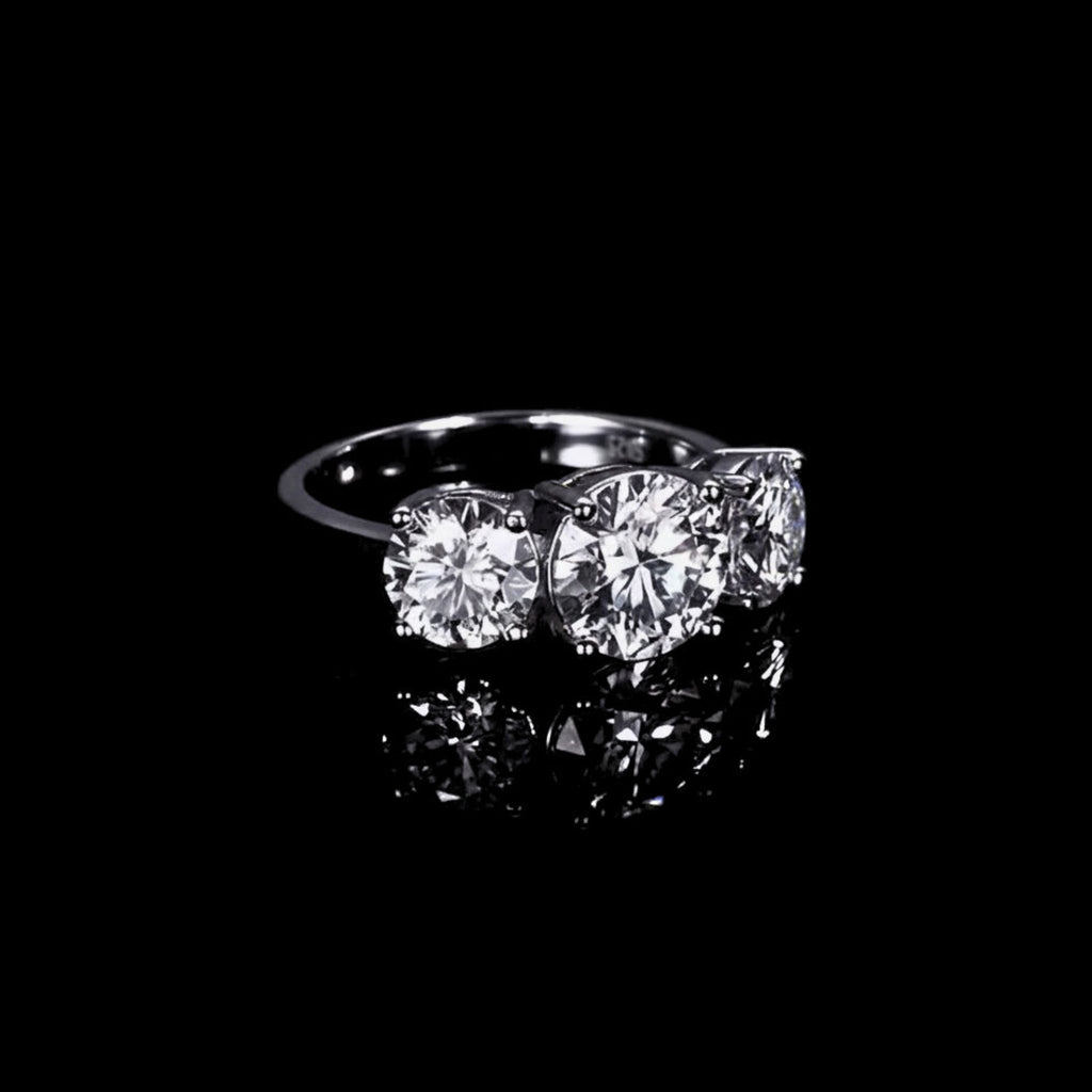 ÉCLATINE Trinity 3-Stone Engagement Ring