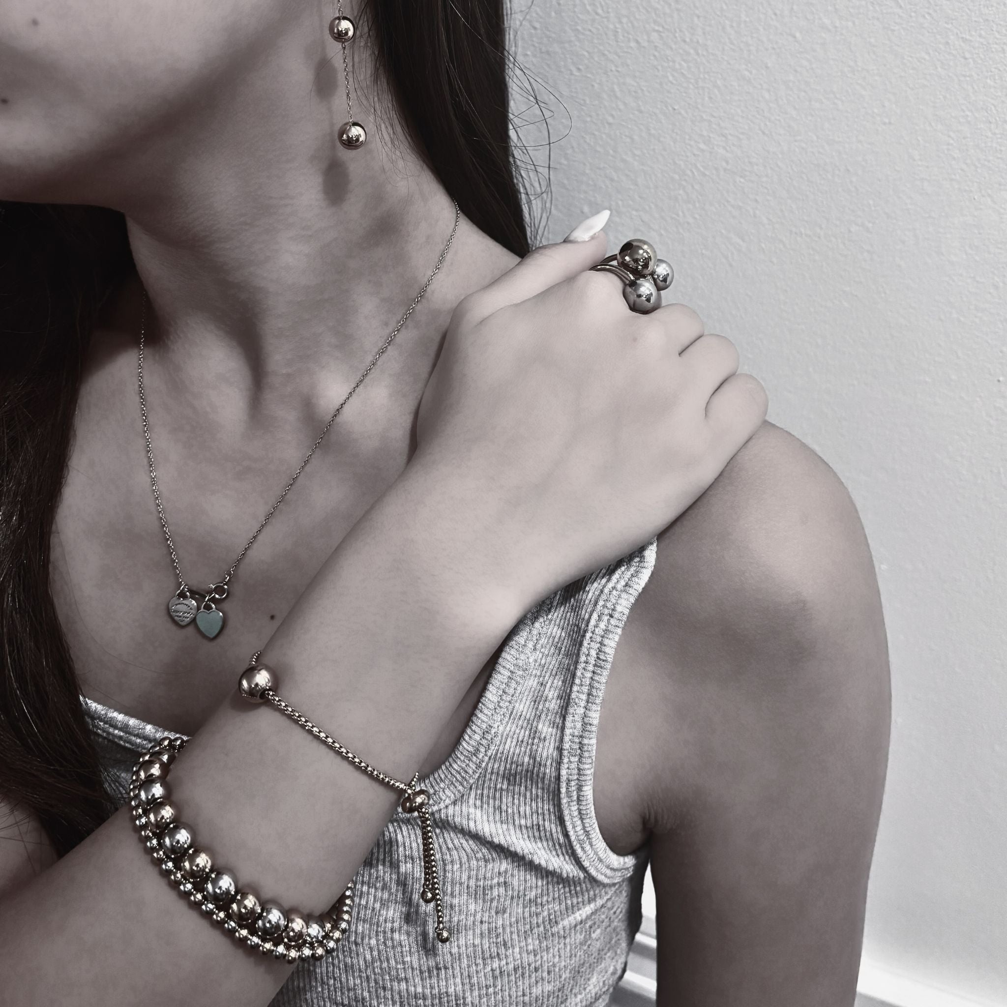 ÉCLATINE Golden Sphere Bracelet