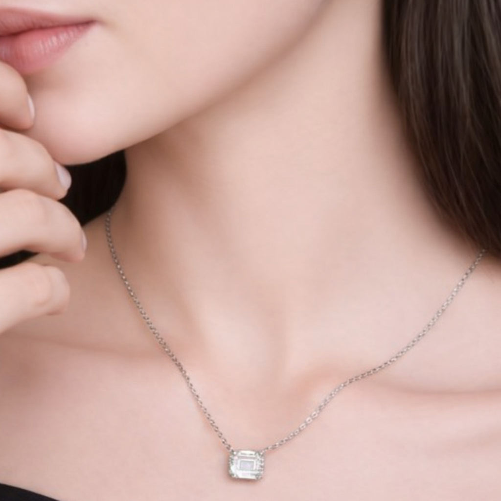•The East-West Emerald Cut Necklace | 11*9 mm (approx. 4ct)