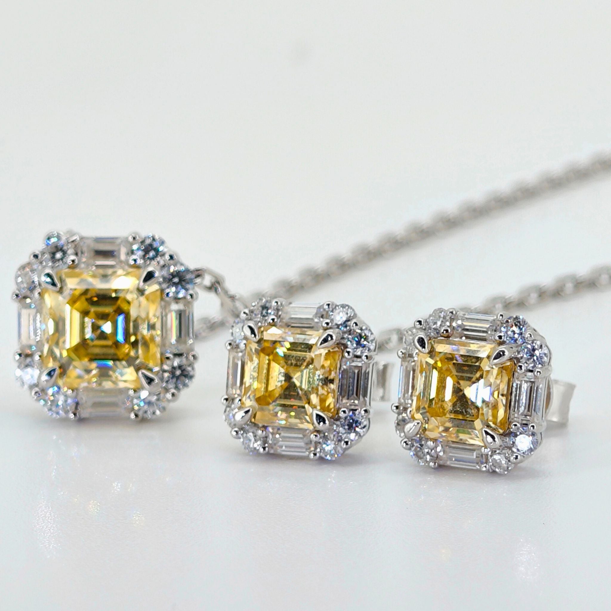 ÉCLATINE Made| The LUMIÈRE Set | Necklace, Earrings