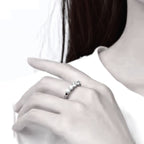 ÉCLATINE 5-Stone Moissanite Band Ring (925 Silver · White Gold Plated)