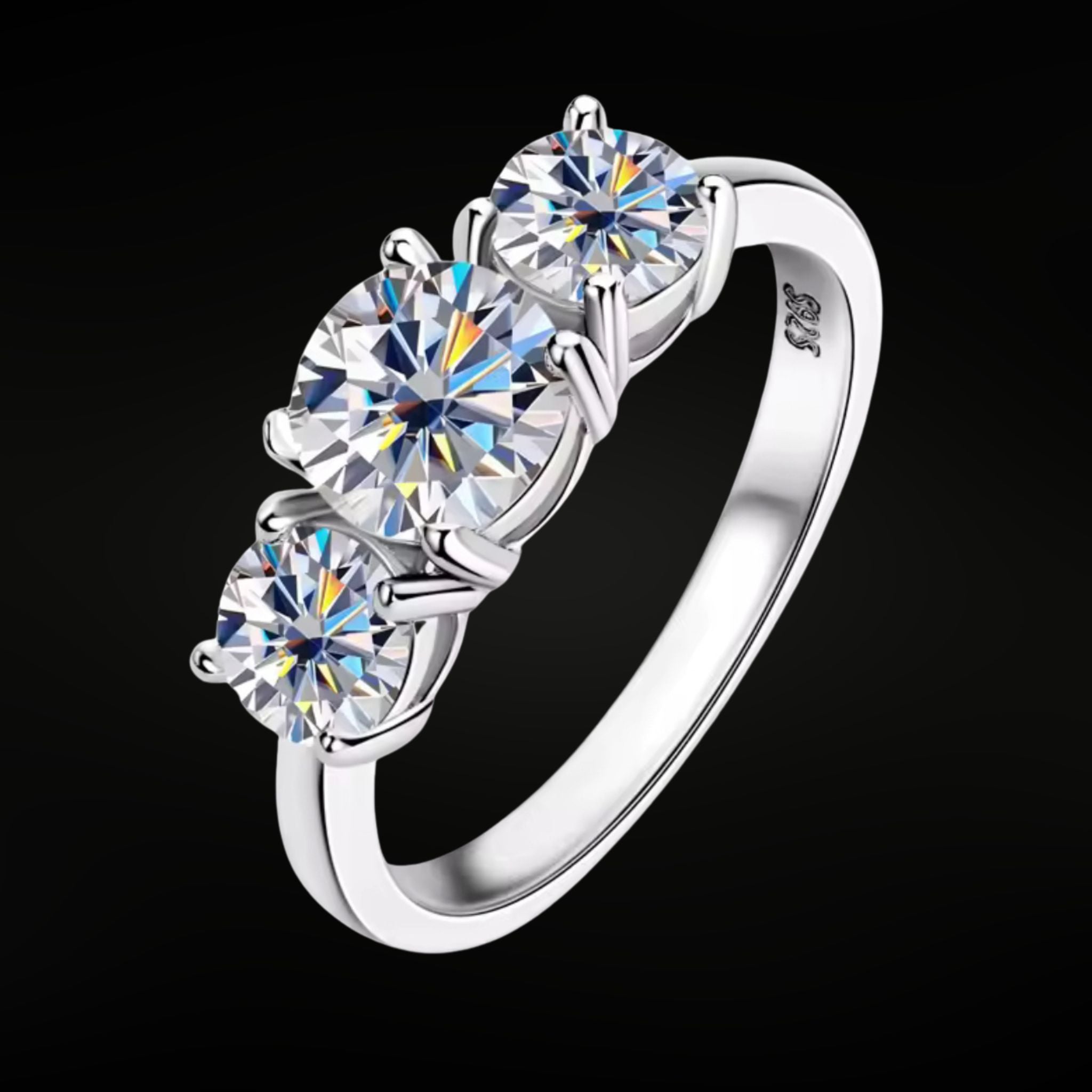 ÉCLATINE Trinity 3-Stone Moissanite Engagement Ring (2.0ct + 1.0ct × 2 | 925 Silver)