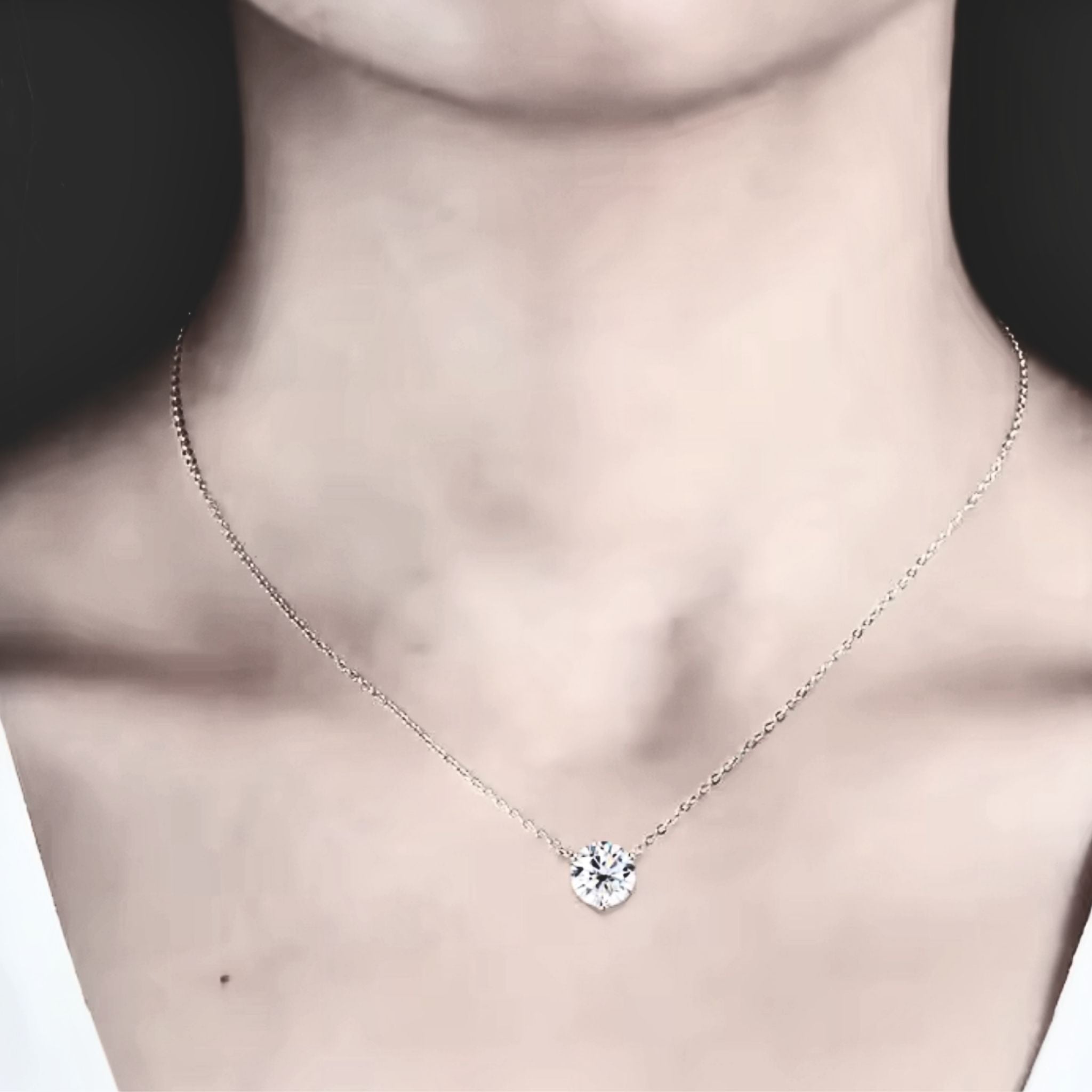 ÉCLATINE Classic 2.0CT Moissanite Solitaire Pendant (925 Silver)