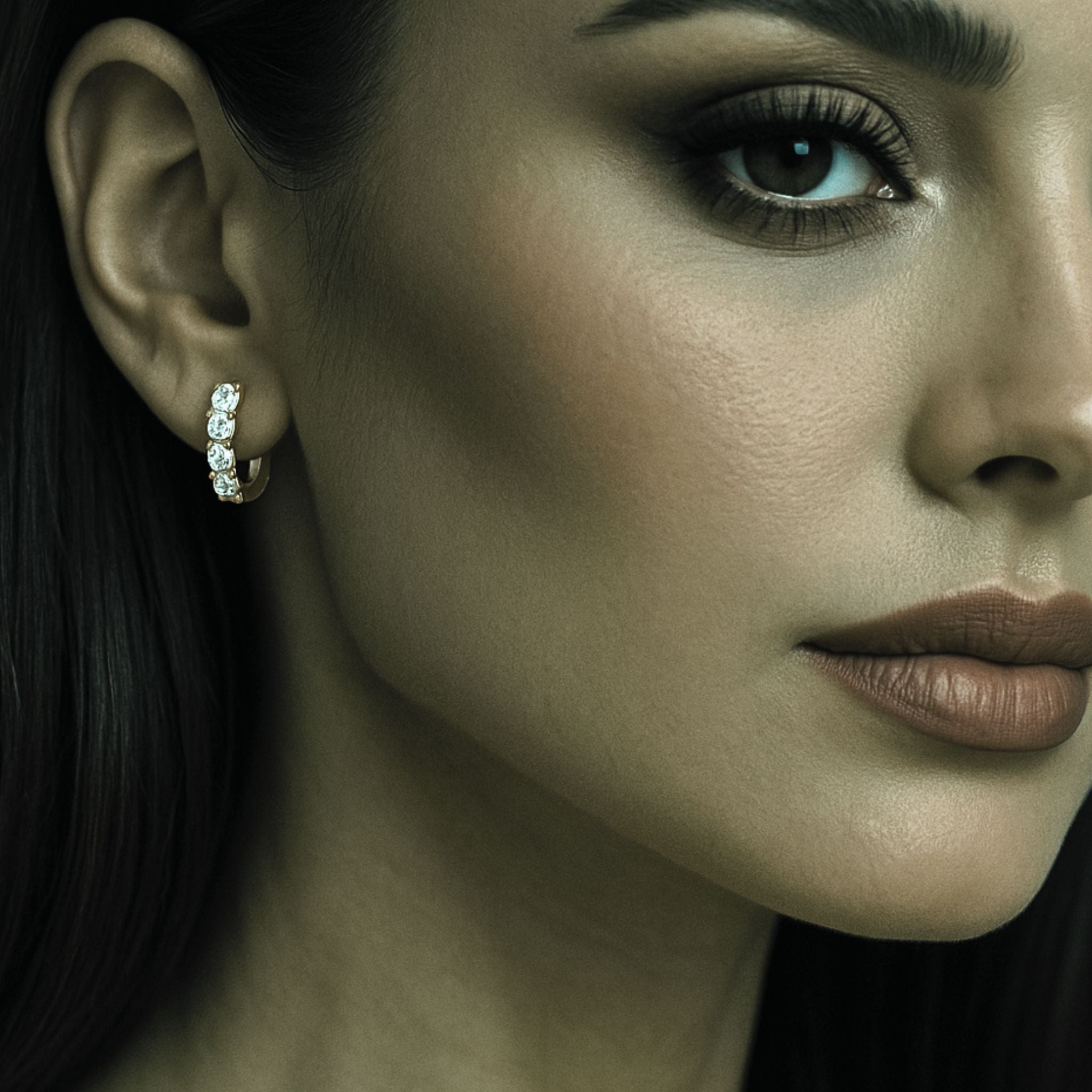 ÉCLATINE  Everyday Essential – Moissanite Huggie  Earrings