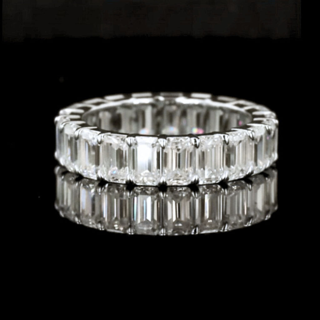 ÉCLATINE Signature Baguette Eternity Band