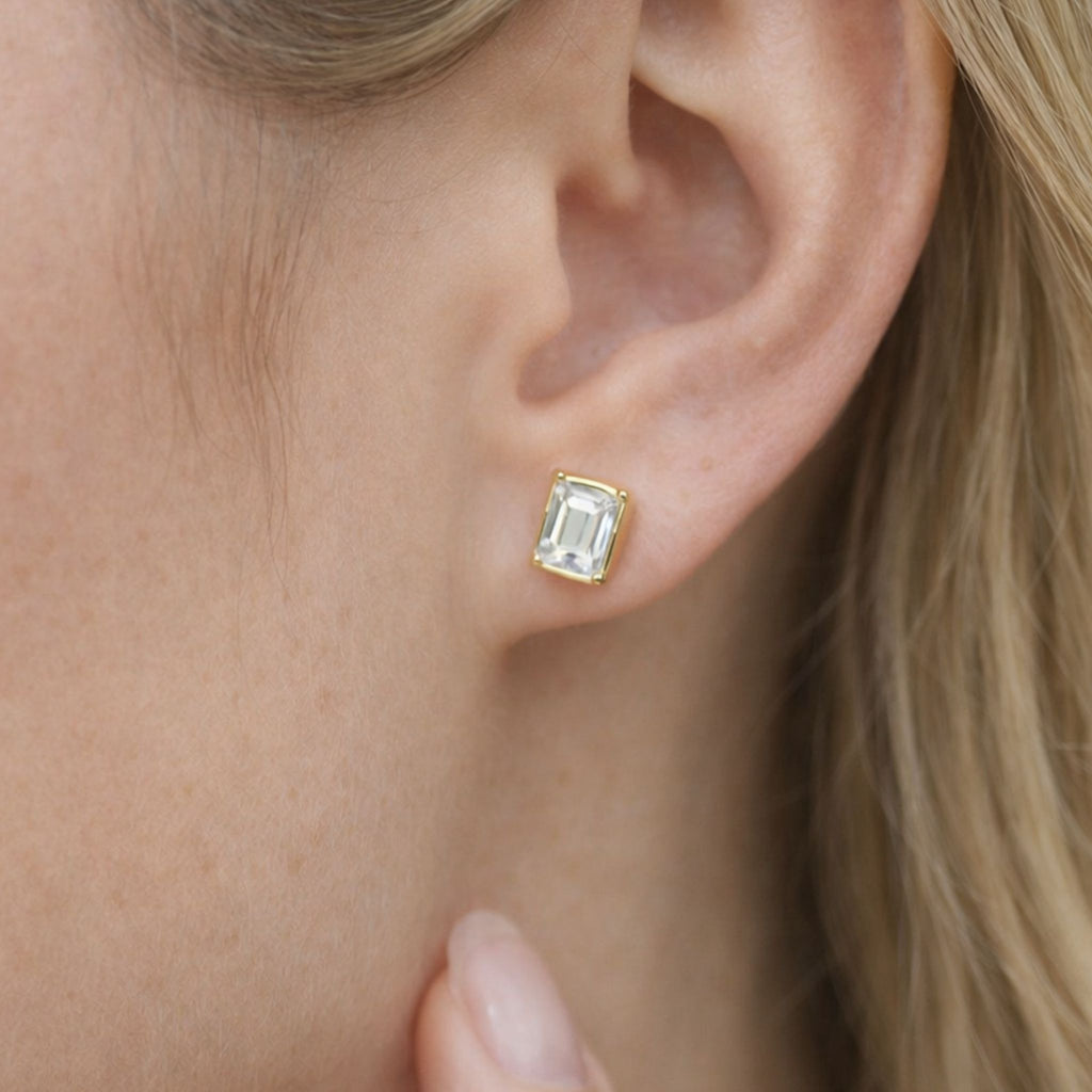 ÉCLATINE | 14K Solid Yellow Gold Classic Bezel Emerald Cut Stud Earrings (5×7mm)